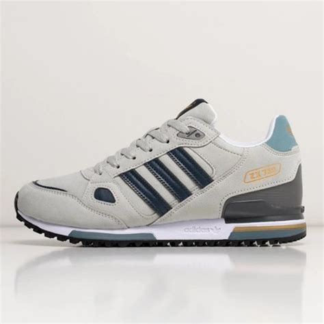 harga sepatu adidas zx 750